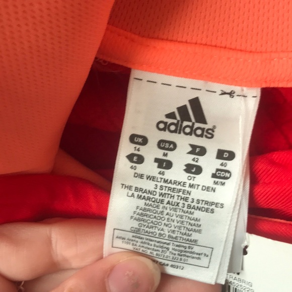 Adidas pull over hoodie - Picture 4 of 4